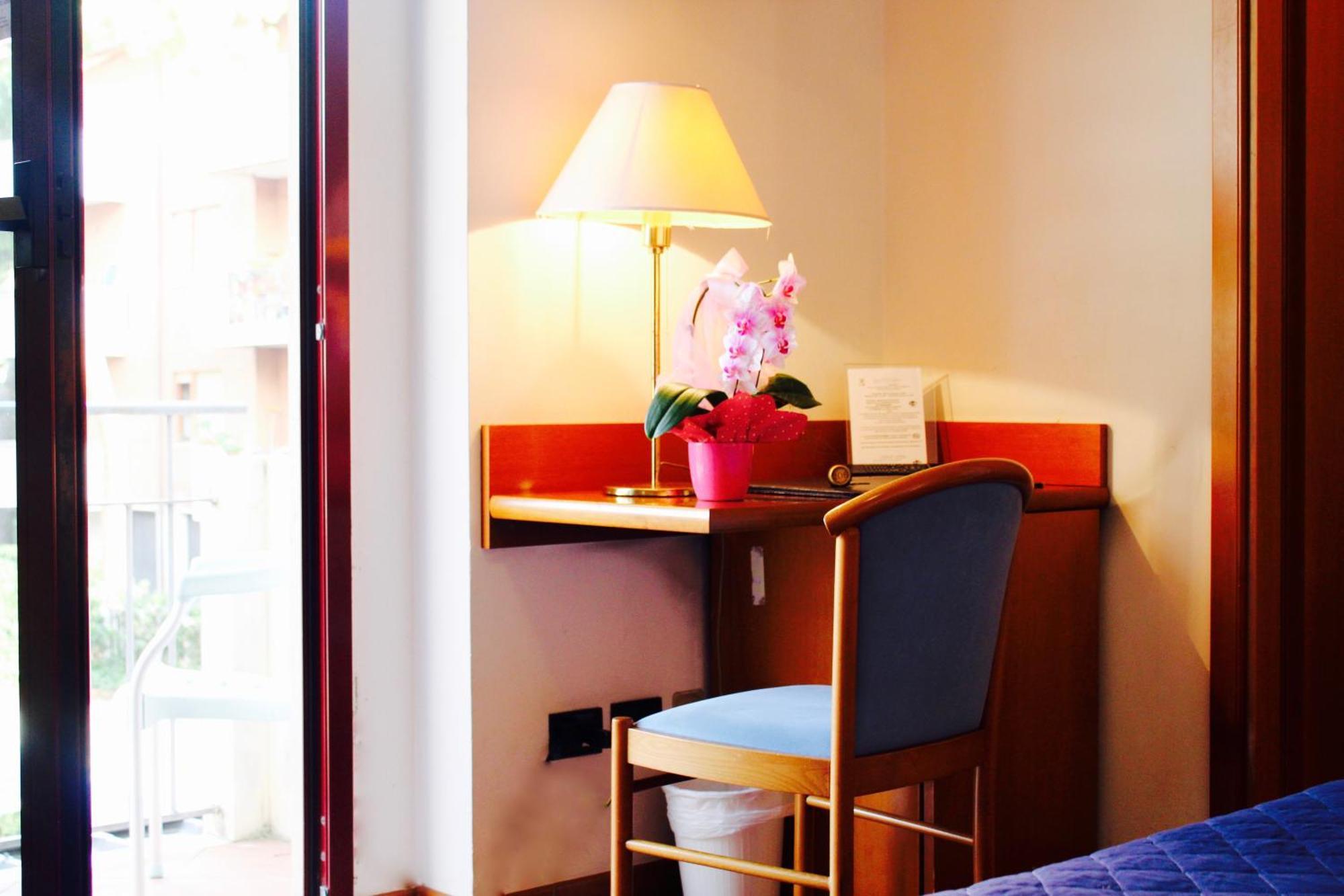 Arcangelo Roof Hotel Rimini Eksteriør billede